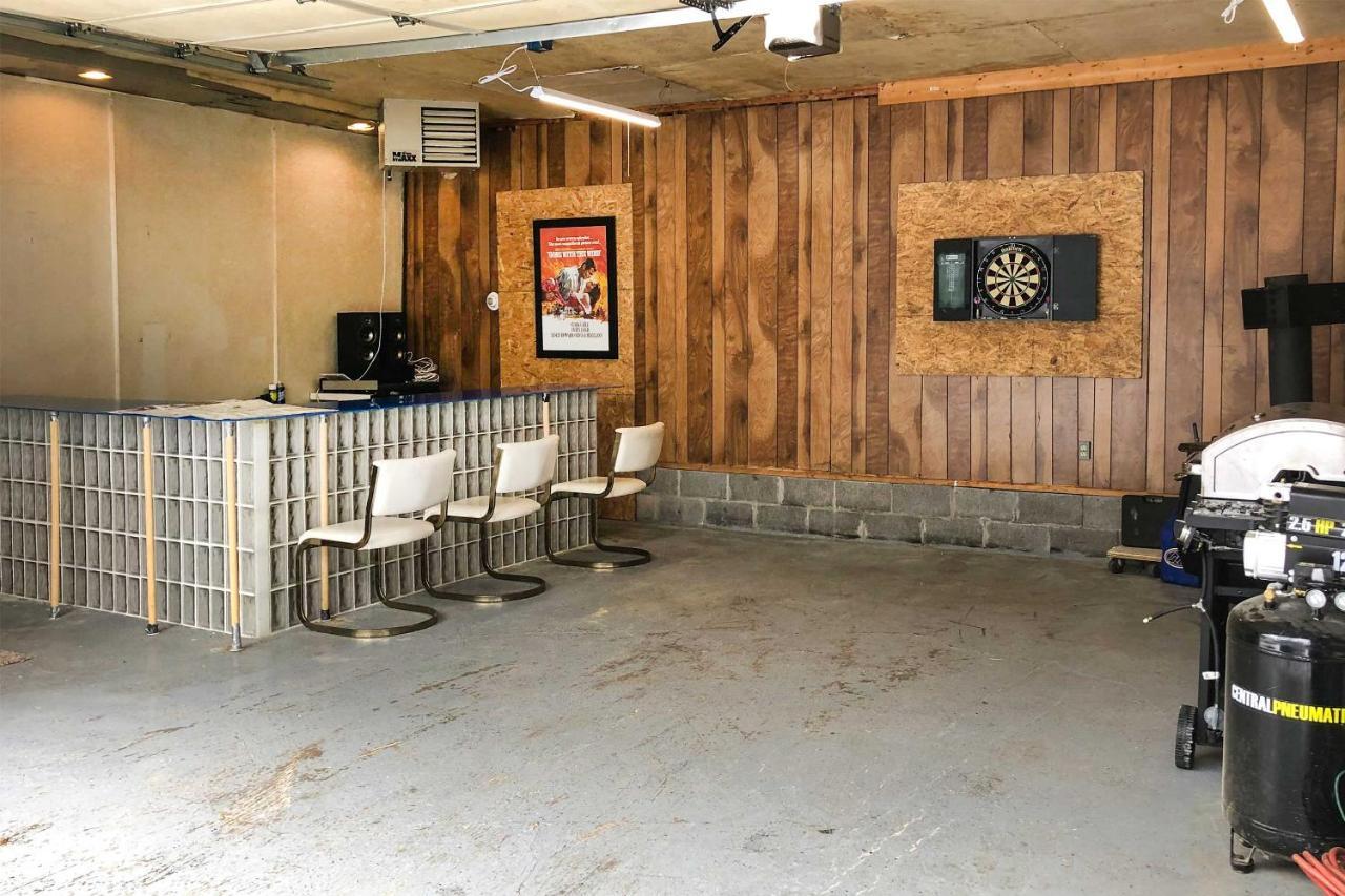 Lakes Of The North Home On Snowmobile And Atv Trail! Mancelona Exterior photo